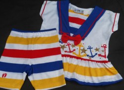 VINTAGE HANG TEN 2 Piece Nautical Short Set Toddler Girls 2T -- Embossed Hang 10 Red Feet with 10 Toes