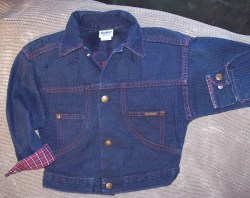 Vintage USA Union Made Osh Kosh B'Gosh JEAN JACKET Blue denim Truckers Cowboy Unisex Kids sz 4--Chest 30