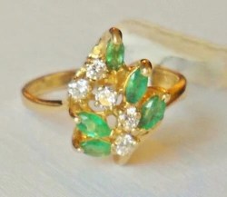 Vintage ESTATE Natural 5 Marquis Emeralds - 5 Round Diamond Cocktail RING 14 Kt Yellow Gold sz 6.25