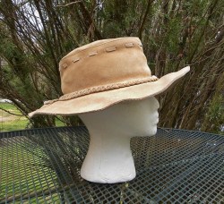 Vintage Banana Republic Suede KLONDIKE 49er Hat-- Floppy prospectors adventurers Western Tan Cap size Small-Medium