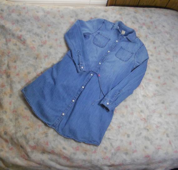 Vintage OshKosh B&rsquo;Gosh Chambray WORK SHIRT DRESS Ombre Blue 100% Cotton -tie Belt --Girls 12