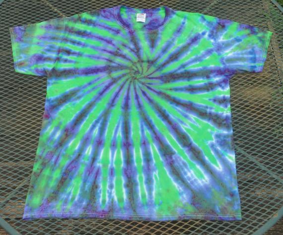 USA Handmade Spiral Tie Dyed TEE FruitO'Loom T-shirt Green-purp-crimson 49"Chest